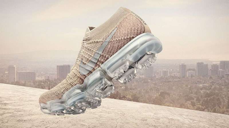 3. Nike Air Vapormax.jpg