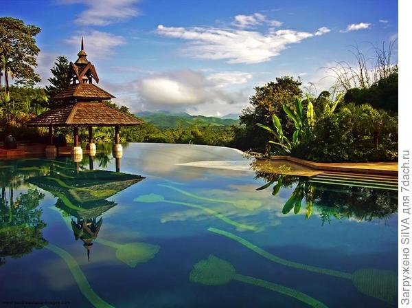 Бассейн  Anantara Golden Triangle Resort and Spa, Чианграй