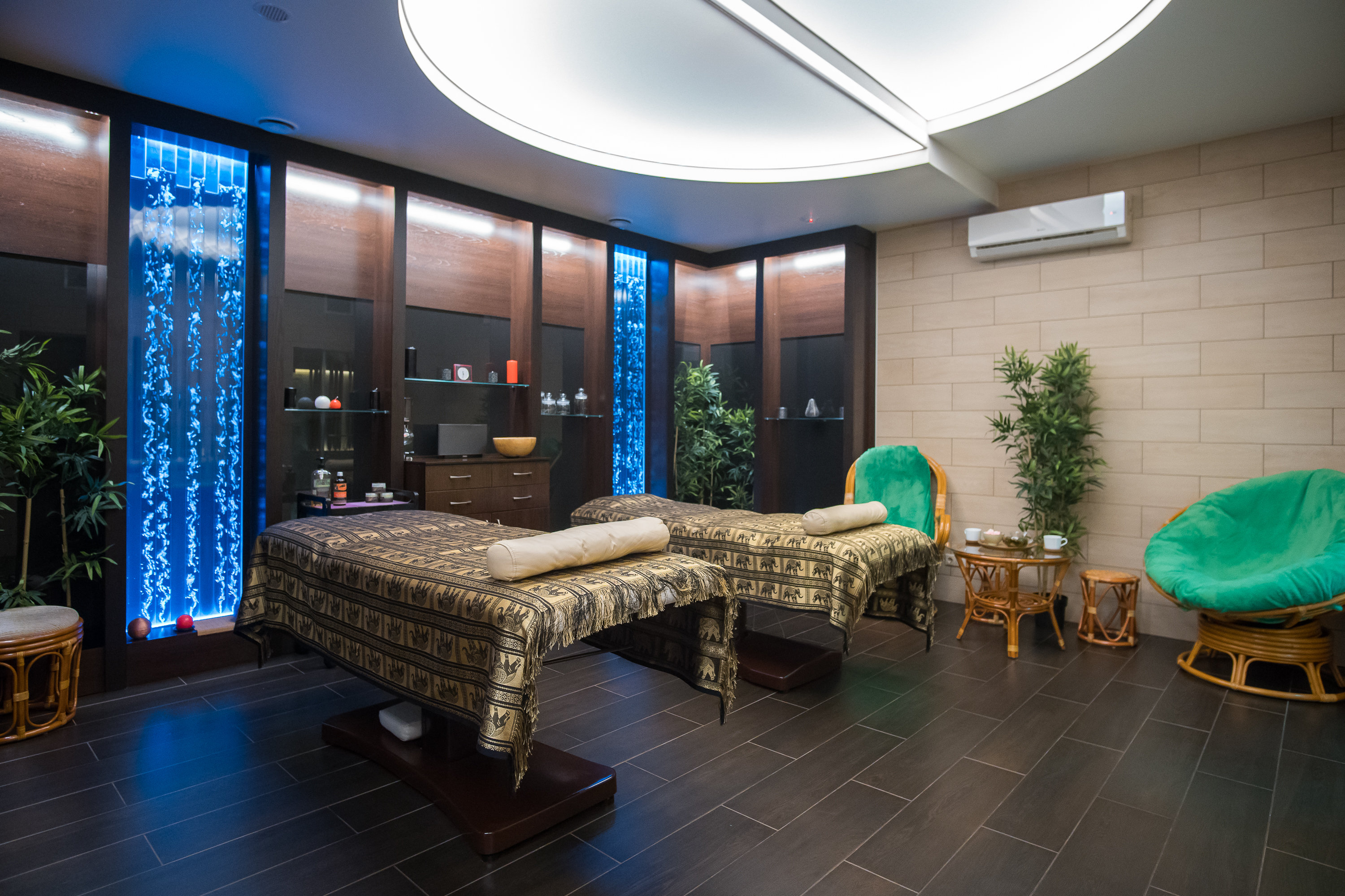 Spa centre. Центр здоровья и красоты Spa-центр 77. Спа центр г.Барнаул 777. Спа 777 Барнаул салон. Красота и здоровье 77 спа центр.