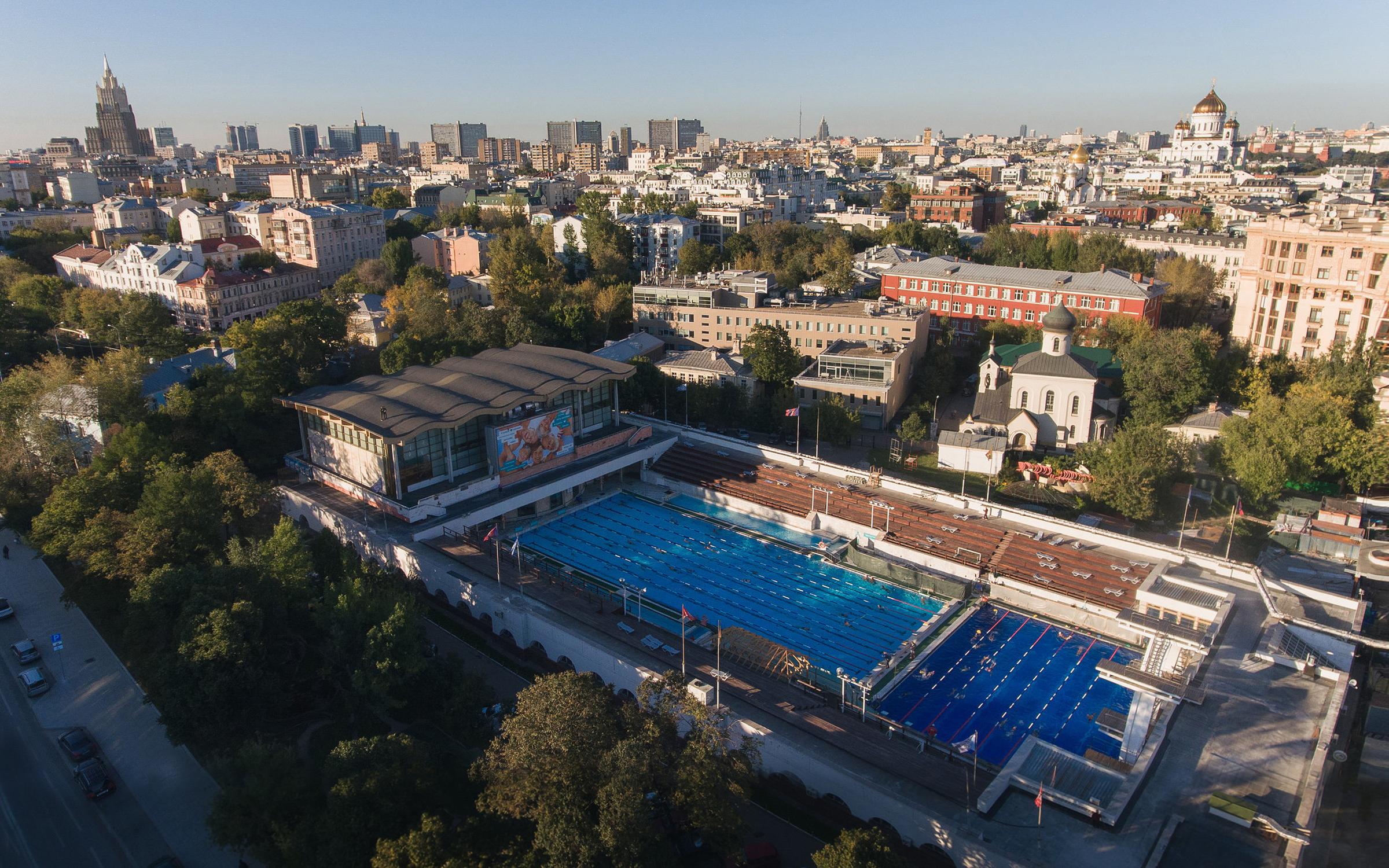 Лужники под открытым небом